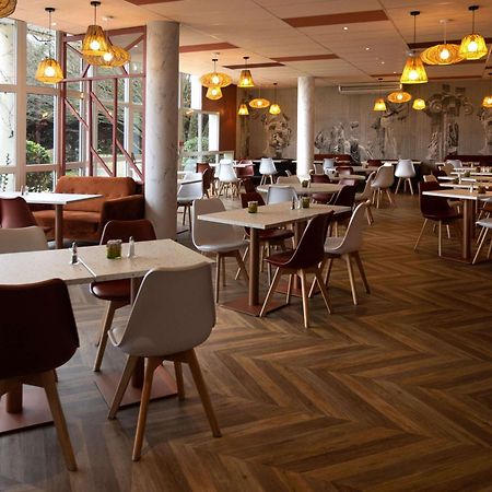 Ibis Styles Chinon Hotell Eksteriør bilde