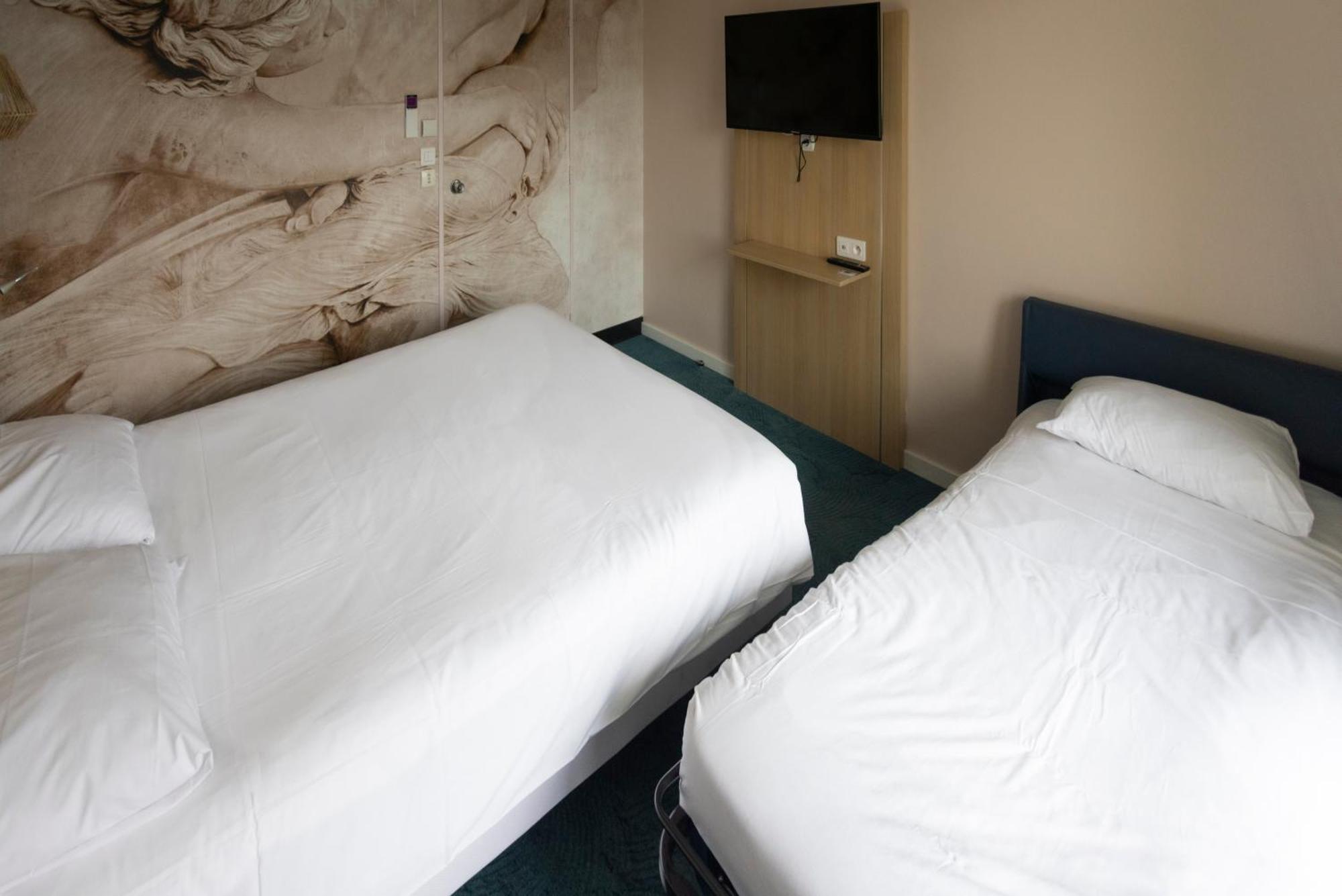 Ibis Styles Chinon Hotell Eksteriør bilde